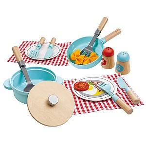 Набор игрушек Hape Набор для приготовления и сервировки «Little Chef»