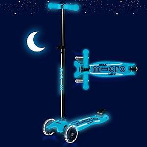 Самокат Micro Maxi Deluxe Glow LED Plus Crystal Blue