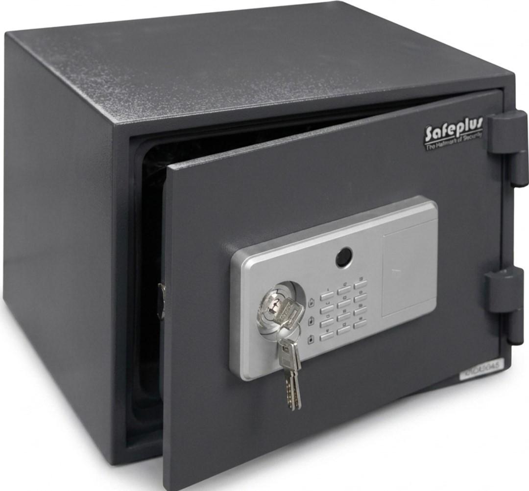 Safeu DP SP21