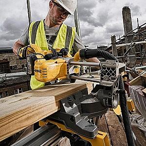 Fierastrau pentru taieri inclinate Dewalt DCS778N 