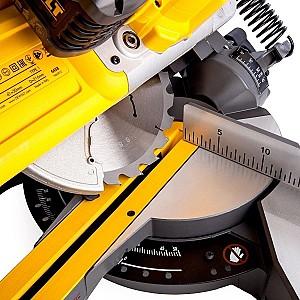 Fierastrau pentru taieri inclinate Dewalt DCS777N