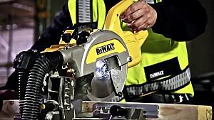 Fierastrau pentru taieri inclinate Dewalt DCS777N