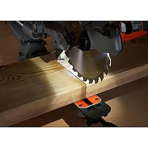 Fierastrau pentru taieri inclinate BLACK&DECKER BES701