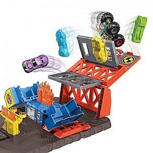  Hot Wheels HFB12