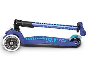Trotineta Micro Maxi Deluxe Foldable LED Navy
