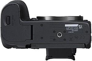 Aparat foto Canon EOS R7 + RF-S 18-150 IS STM (5137C040)