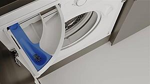 Masina de spalat rufe incorporabilă Whirlpool WMWG91485