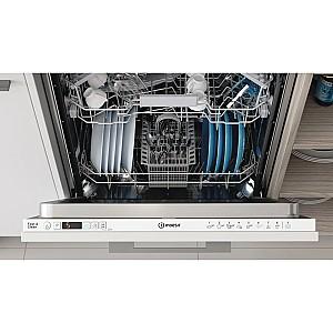 Masina de spalat vase incorporabilă Indesit D2I HD524 A