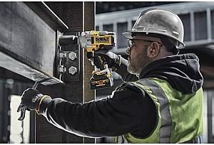 Masina de insurubat cu impact Dewalt DCF961NT