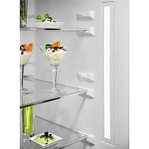 Frigider Electrolux LNT7ME32M2