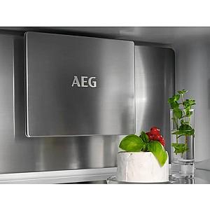Frigider incorporabil AEG NSC8M191DS