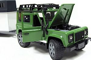 Masina jucarie Bruder Land Rover Defender Station 2592