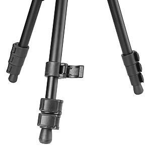Tripied Vanguard VESTA GO 234AV10