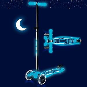 Trotineta Micro Maxi Deluxe Glow LED Plus Crystal Blue