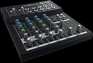 Mixer analogic Mackie Mix8