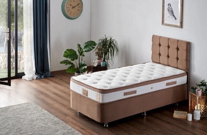 Pat Trendy Latte 120x200 cm Maro Deschis (Cu Saltea)