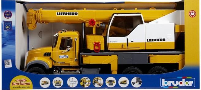Tehnica speciala Bruder Mack 2818