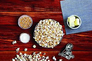 Aparat de popcorn Russell Hobbs 24630-56