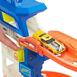  Hot Wheels Atacul rechinului (HDP06)