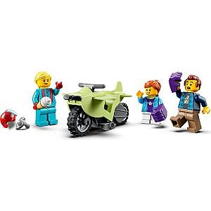 Constructor LEGO 60338 Smashing Chimpanzee Stunt Loop
