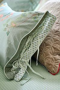 Perna PIP Studio Kili Flower Green