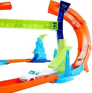  Hot Wheels Corkscrew Jump Champion (JLM91)