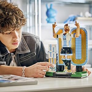 Constructor LEGO Editions Lionel Messi - Legenda fotbalului