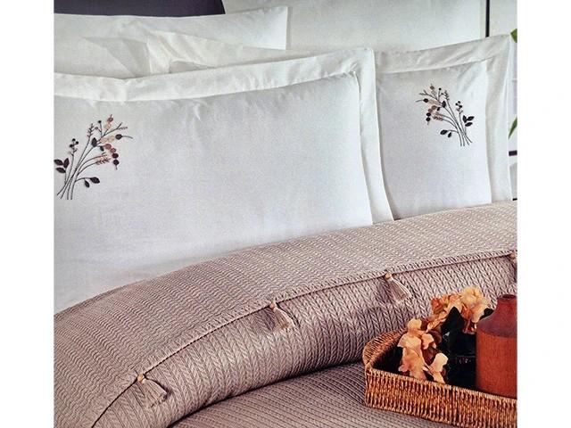 Albituri de pat Newhome NH Pike Cappuccino cu broderie