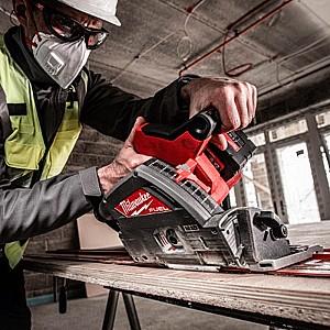 Fierastrau circular Milwaukee M18FPS55-0P