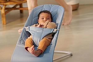 Leagan BabyBjorn Bliss Woven Petal Quilt Blue